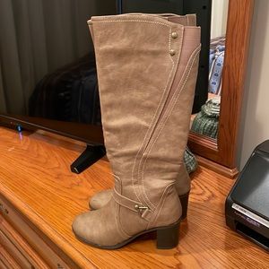 👢Easy Street - Calf Boot - 7M - Tan 👢